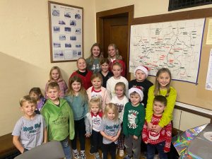 Montana Pioneers 4-H Club December 2024 Meeting Minutes: Christmas Celebration, By-Law Approval, and Community Service