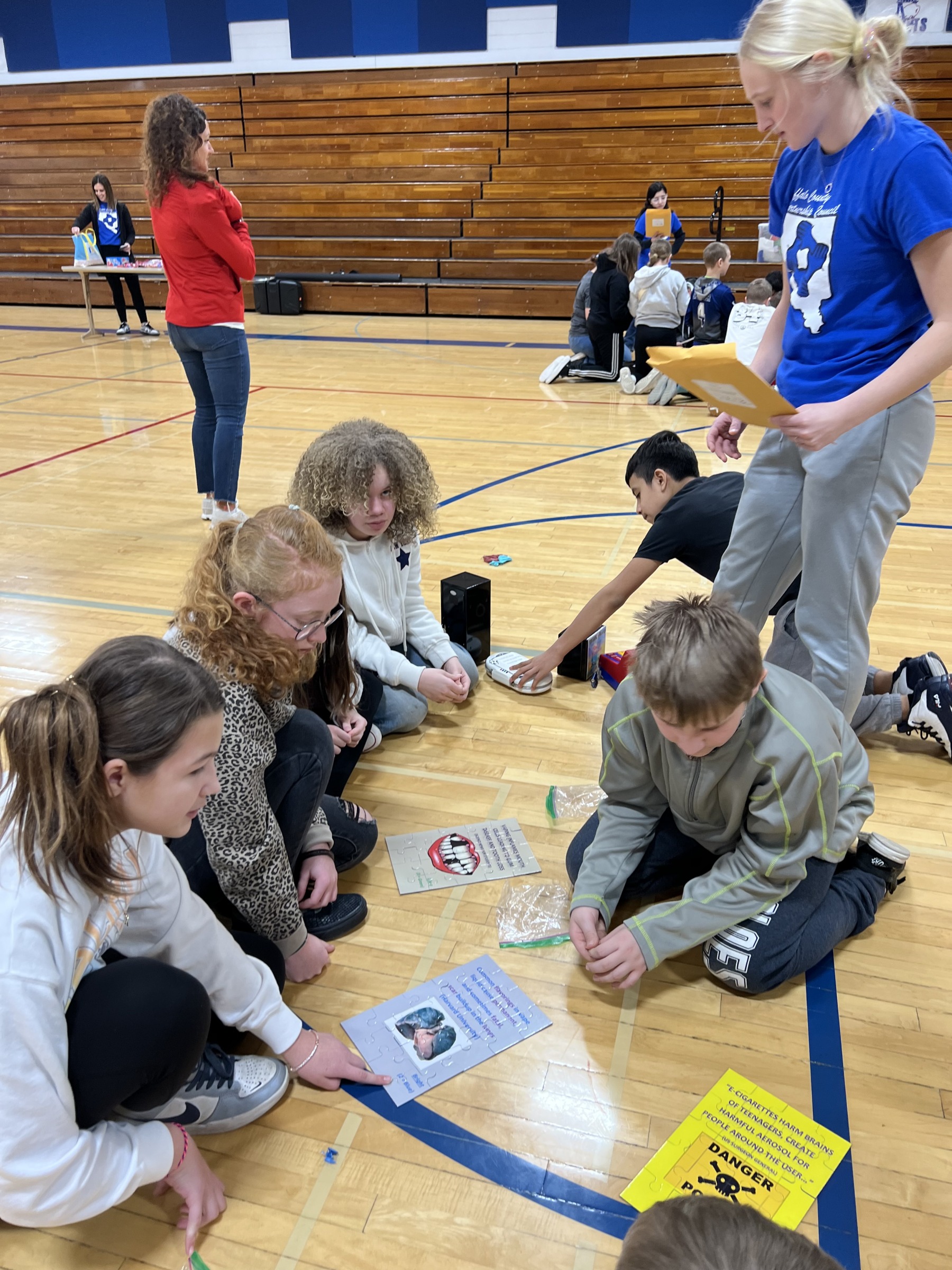 Students taking part in the escape the vape kit