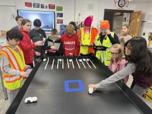 Alma School’s 6th Graders Dive into the World of Coding