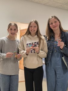 April Fun with Cheerful Workers 4‑H